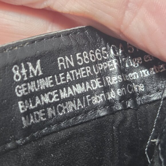 Halogen Womens 8.5 Boots Leather Black Ankle Booties Block Heel Strap Almond Toe - Picture 10 of 10